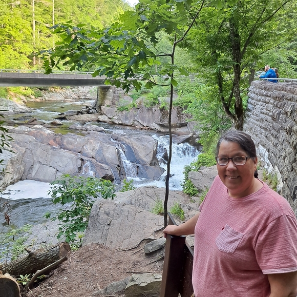 Meet Posher PittyPat - Picture 9 of 16